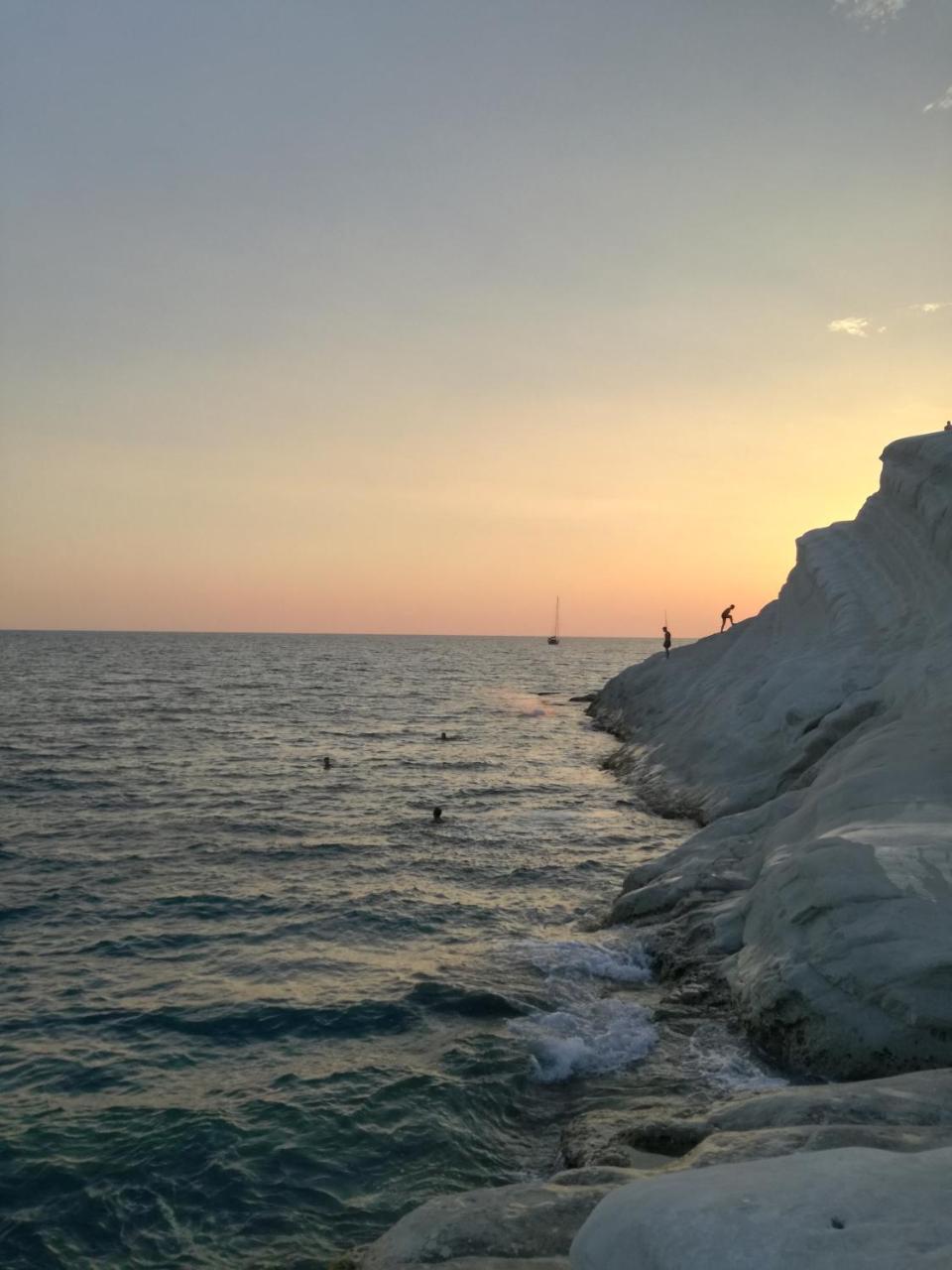 Locazione Turistica Domus Re Bed & Breakfast Агридженто Екстериор снимка