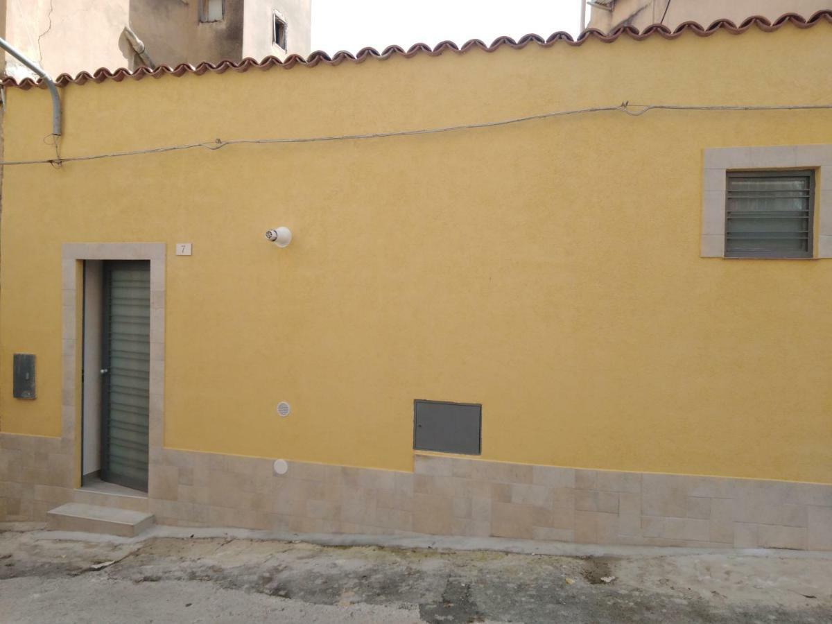 Locazione Turistica Domus Re Bed & Breakfast Агридженто Екстериор снимка