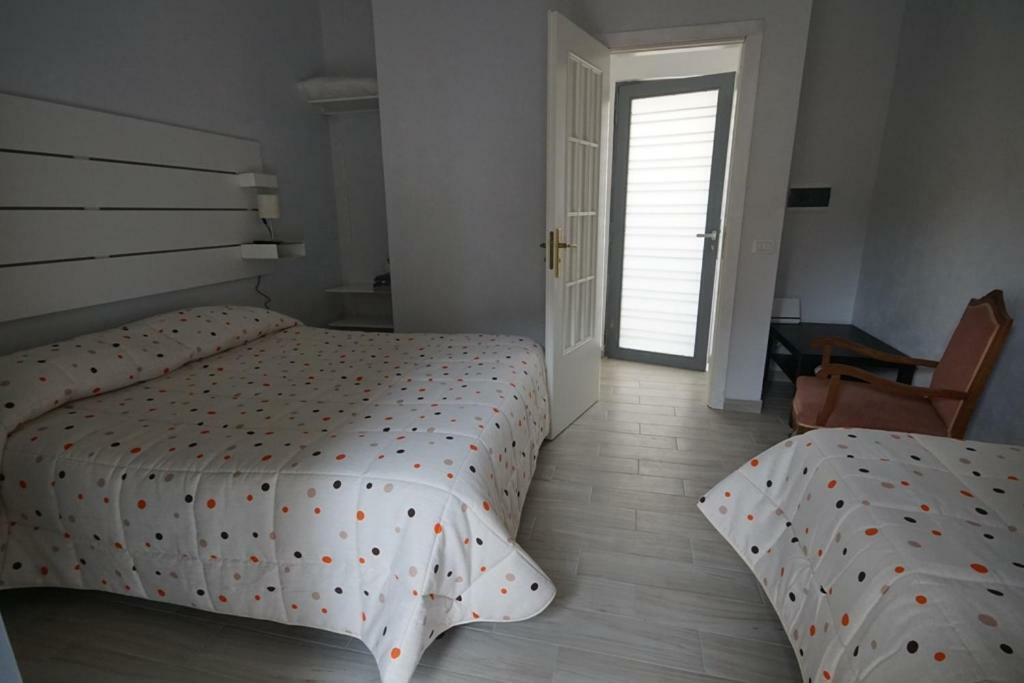 Locazione Turistica Domus Re Bed & Breakfast Агридженто Екстериор снимка
